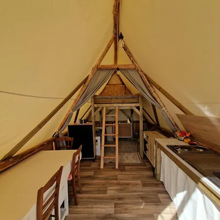 Tente Insolite 4pers Campagne Normande Orne Роскошный шатер