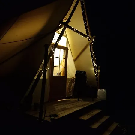 Tente Insolite 4pers Campagne Normande Orne Роскошный шатер Menil-Hubert-sur-Orne